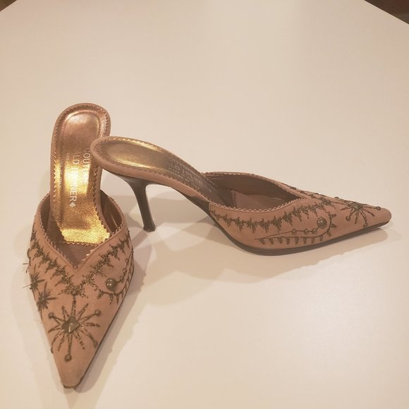 Donald J. Pliner | Shoes | Donald J Pliner Camel Suede  Donald Pliner Camel Suede Mules